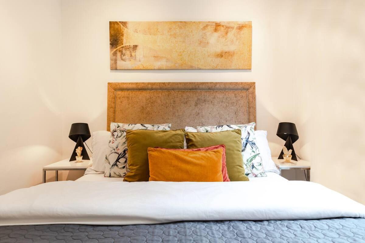 Awesome Leicester Sq! Fashion Flat For Theatre Families And Happy Friends Daire Londra Dış mekan fotoğraf